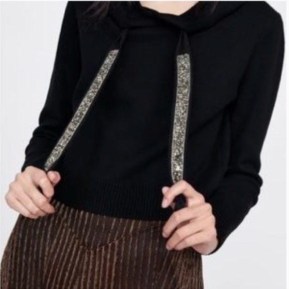 Zara crop knit sweater with sparkly strings - Picture 4 of 13